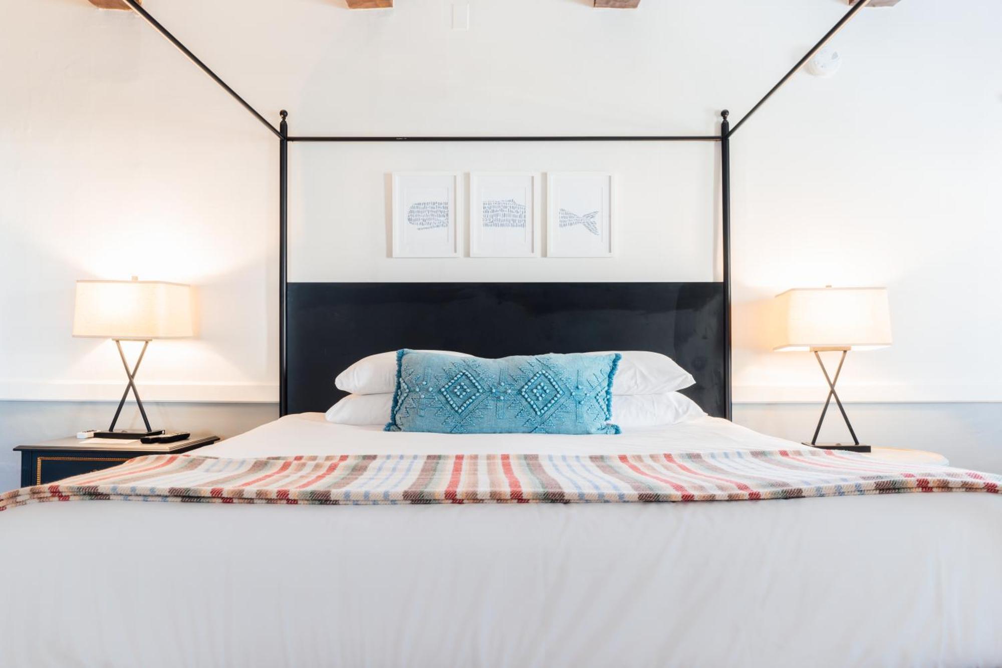 Mercury Hotel Провинстаун Экстерьер фото